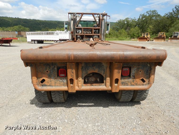 image for item DI0423 2002 Mack CV713  winch truck