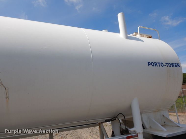 image for item DI0424 2008 Klein KPT-120  portable water tower