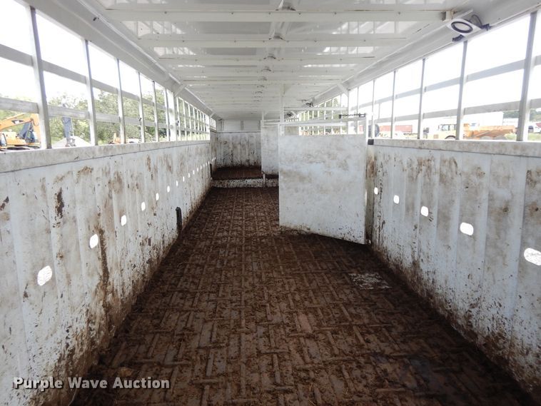 image for item DI0425 2015 Neville Built livestock trailer