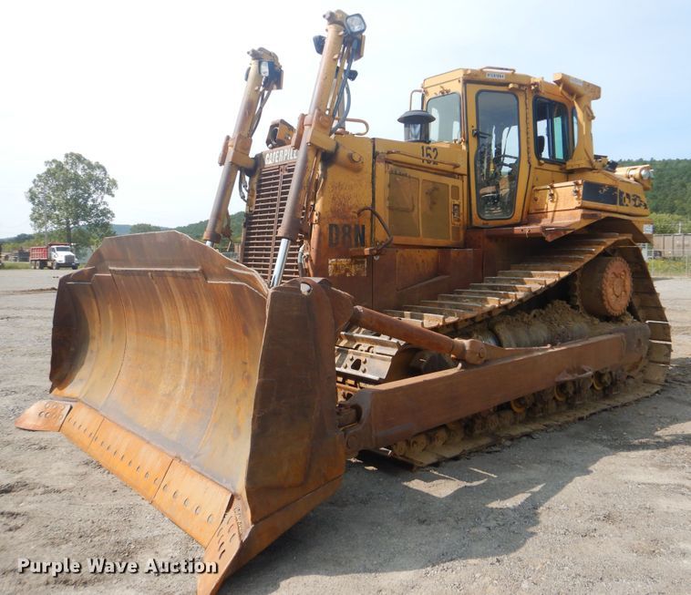 image for item DI0427 1987 Caterpillar D8N  dozer
