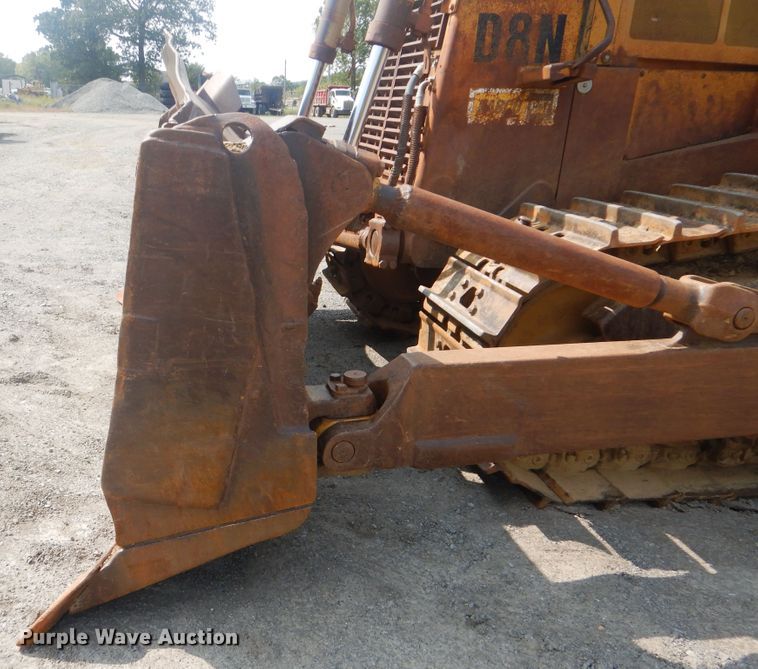 image for item DI0427 1987 Caterpillar D8N  dozer