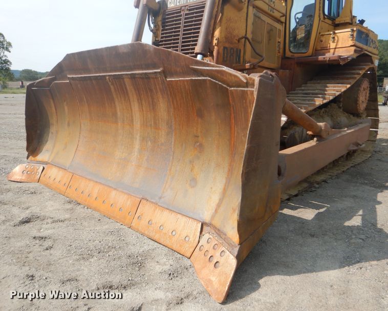 image for item DI0427 1987 Caterpillar D8N  dozer