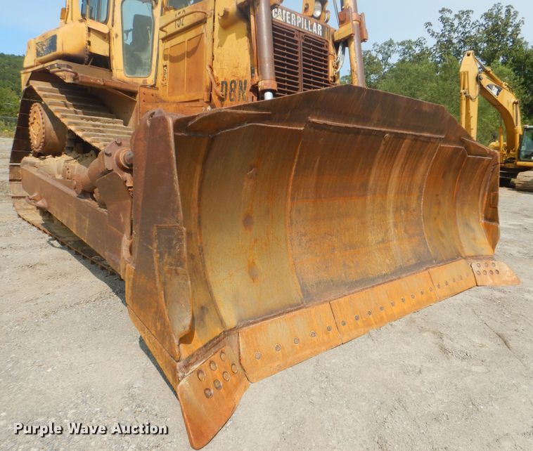 image for item DI0427 1987 Caterpillar D8N  dozer