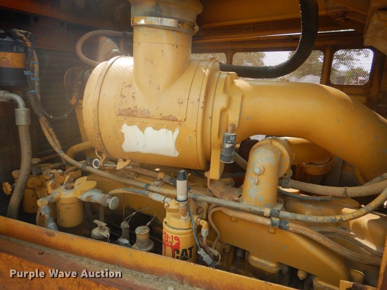 image for item DI0427 1987 Caterpillar D8N  dozer