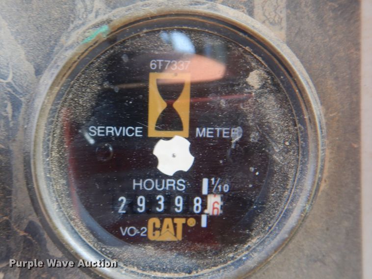 image for item DI0427 1987 Caterpillar D8N  dozer