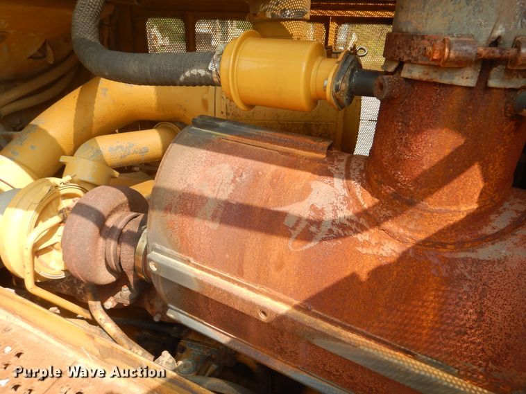 image for item DI0427 1987 Caterpillar D8N  dozer