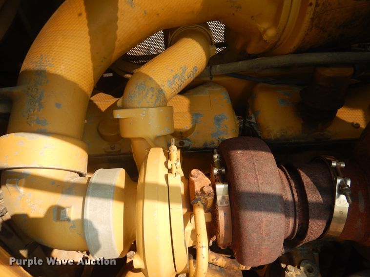 image for item DI0427 1987 Caterpillar D8N  dozer