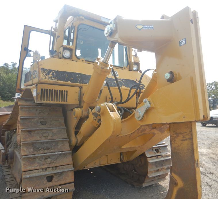image for item DI0427 1987 Caterpillar D8N  dozer