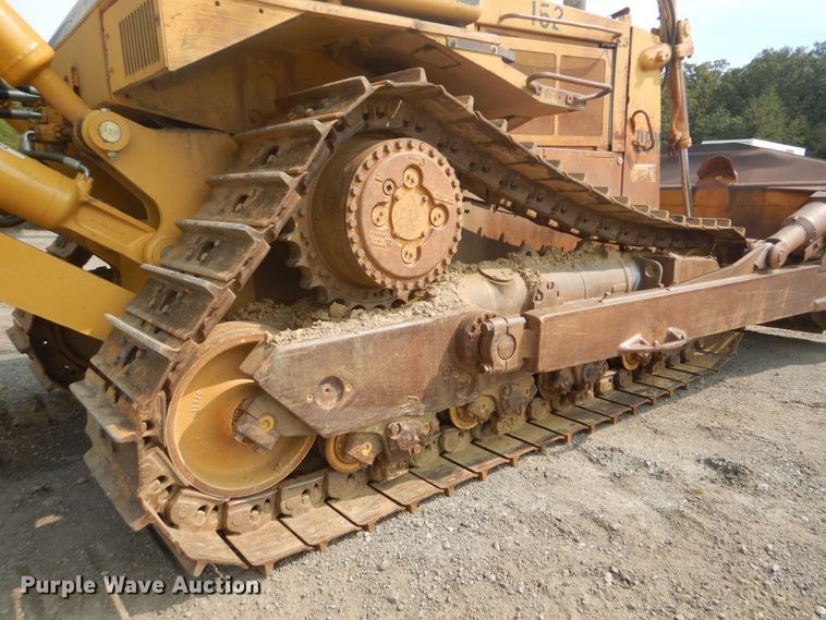image for item DI0427 1987 Caterpillar D8N  dozer