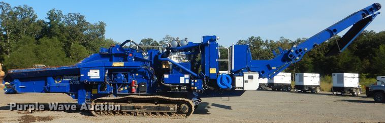 image for item DI0428 2018 Peterson 5710D horizontal grinder