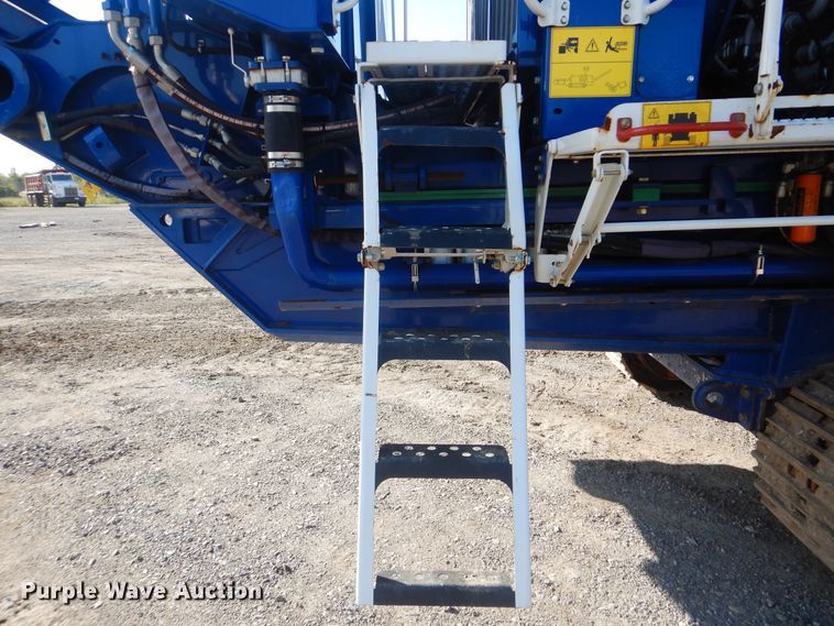 image for item DI0428 2018 Peterson 5710D horizontal grinder