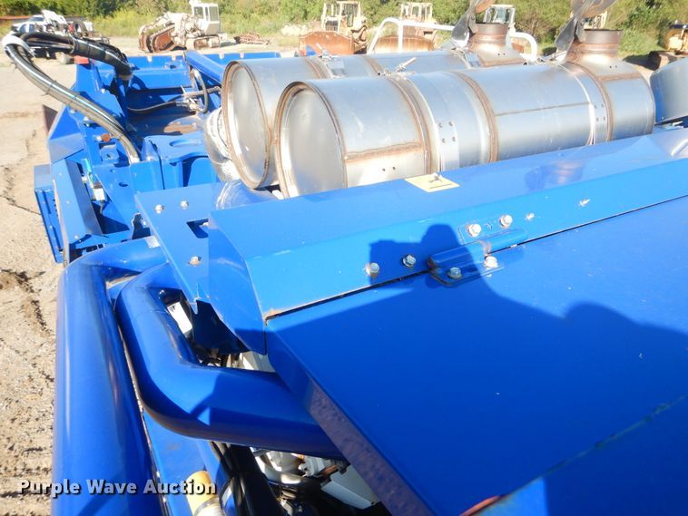 image for item DI0428 2018 Peterson 5710D horizontal grinder