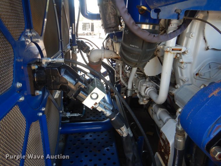 image for item DI0428 2018 Peterson 5710D horizontal grinder