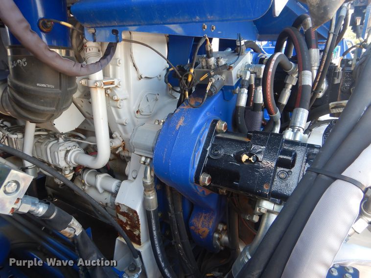 image for item DI0428 2018 Peterson 5710D horizontal grinder