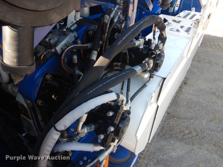 image for item DI0428 2018 Peterson 5710D horizontal grinder