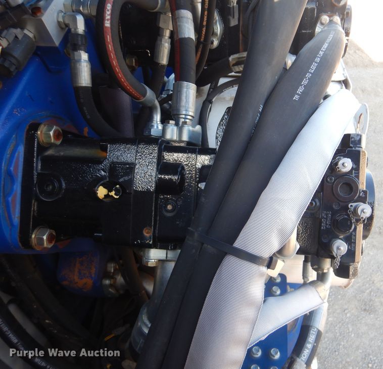 image for item DI0428 2018 Peterson 5710D horizontal grinder