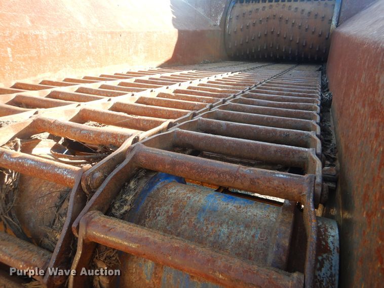 image for item DI0428 2018 Peterson 5710D horizontal grinder