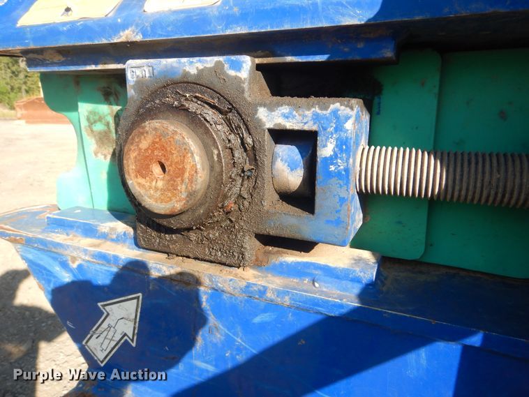 image for item DI0428 2018 Peterson 5710D horizontal grinder