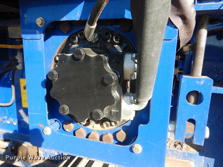 image for item DI0428 2018 Peterson 5710D horizontal grinder