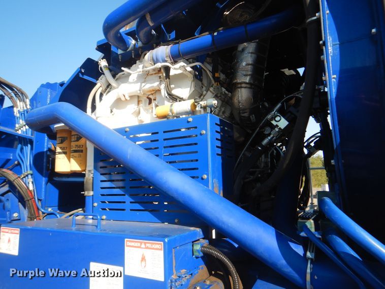 image for item DI0428 2018 Peterson 5710D horizontal grinder