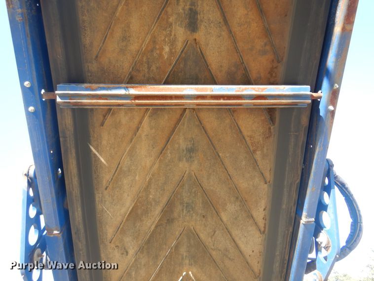 image for item DI0428 2018 Peterson 5710D horizontal grinder