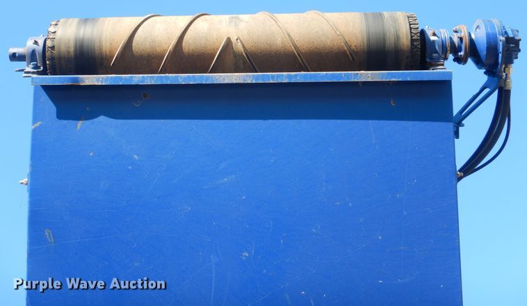 image for item DI0428 2018 Peterson 5710D horizontal grinder