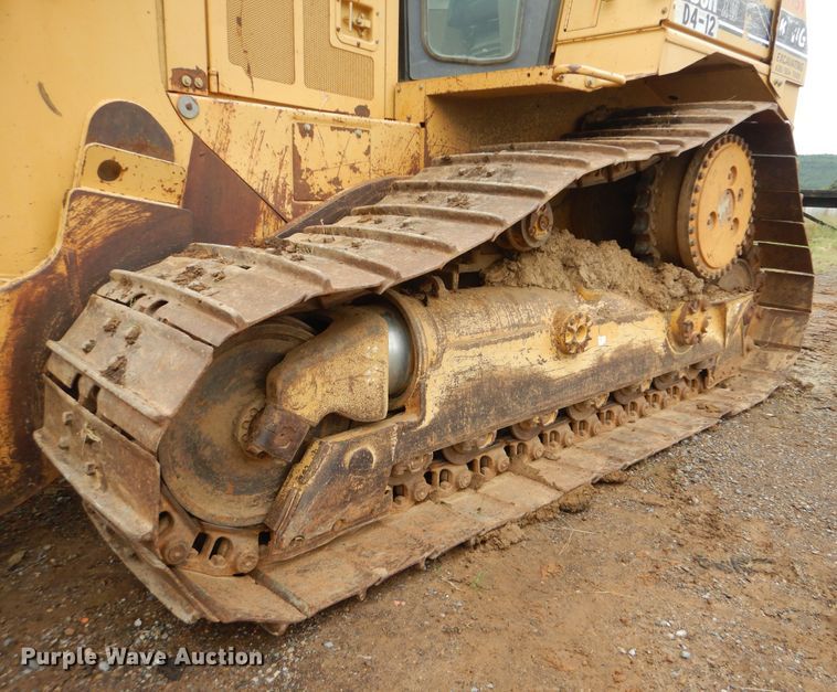 image for item DI0437 2001 Caterpillar D6R XW  dozer