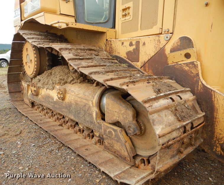 image for item DI0437 2001 Caterpillar D6R XW  dozer