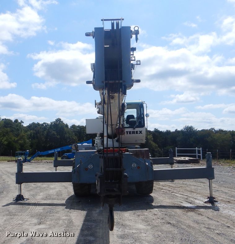 image for item DI0440 2000 Terex RT230  crane