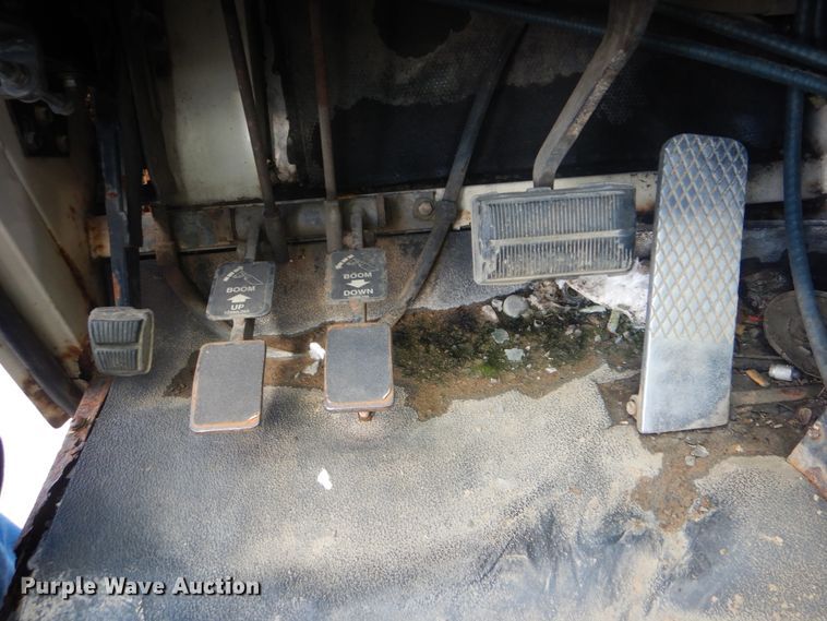 image for item DI0440 2000 Terex RT230  crane