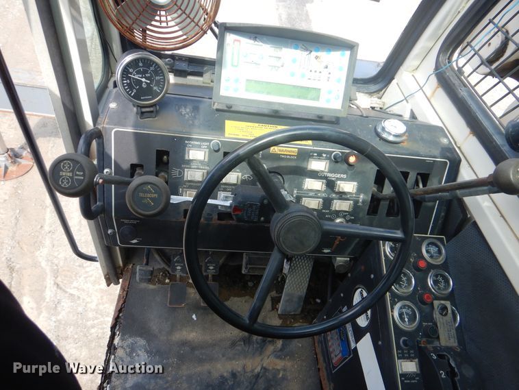 image for item DI0440 2000 Terex RT230  crane