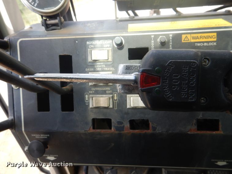 image for item DI0440 2000 Terex RT230  crane