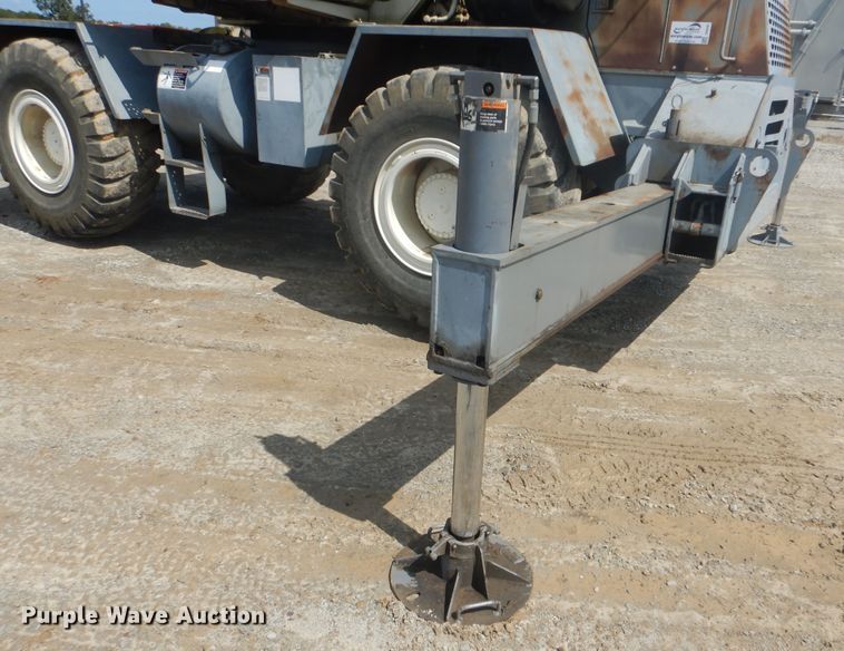 image for item DI0440 2000 Terex RT230  crane