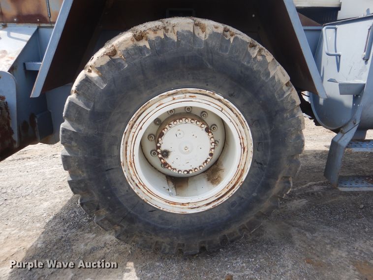 image for item DI0440 2000 Terex RT230  crane