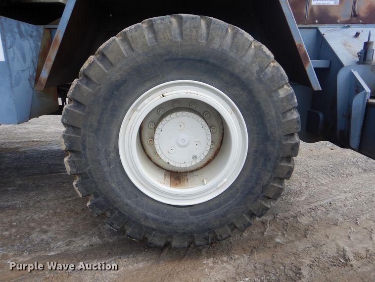 image for item DI0440 2000 Terex RT230  crane