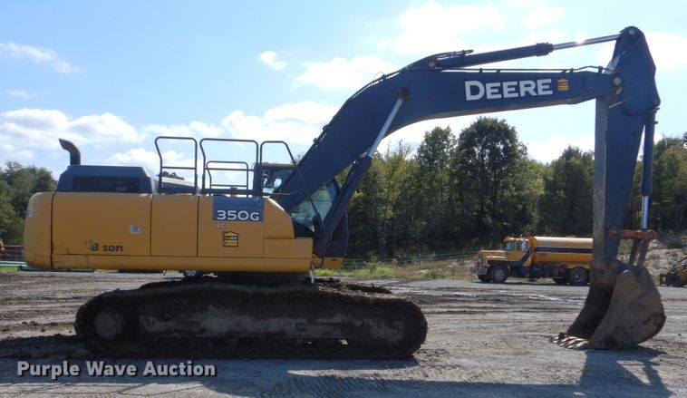 image for item DI0441 2014 John Deere 350G LC  excavator