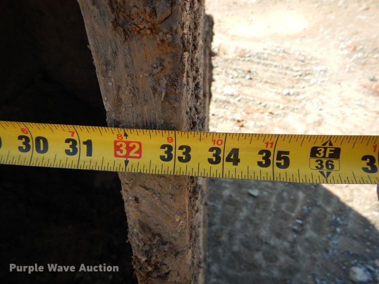 image for item DI0441 2014 John Deere 350G LC  excavator