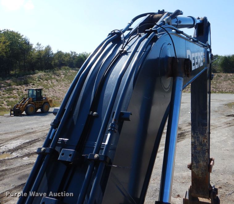 image for item DI0441 2014 John Deere 350G LC  excavator