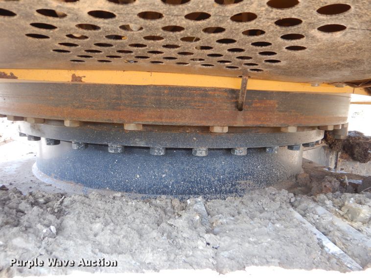 image for item DI0441 2014 John Deere 350G LC  excavator