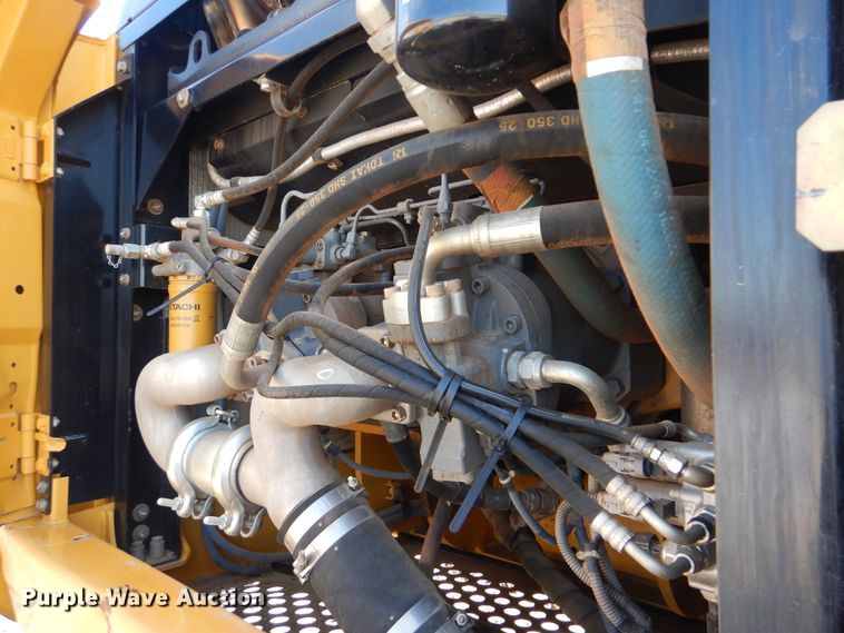 image for item DI0441 2014 John Deere 350G LC  excavator