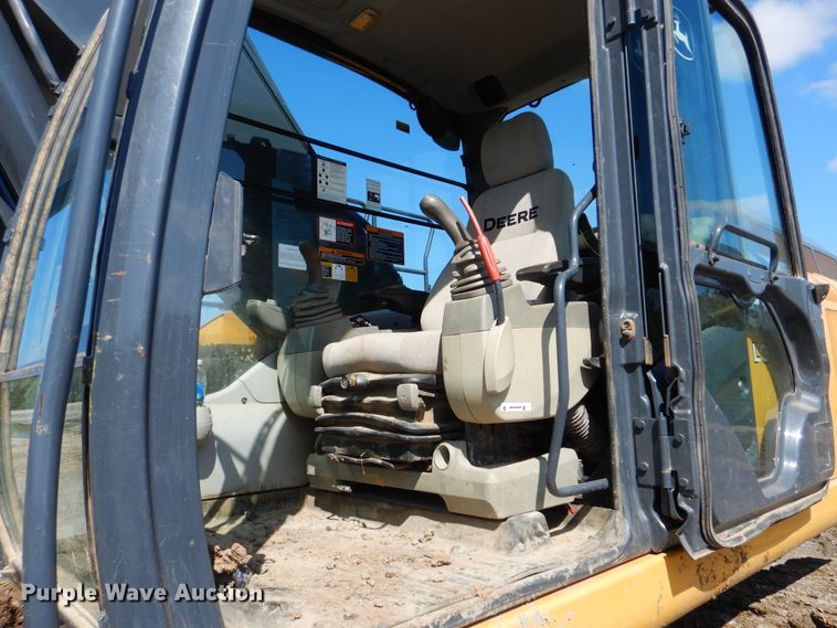 image for item DI0441 2014 John Deere 350G LC  excavator