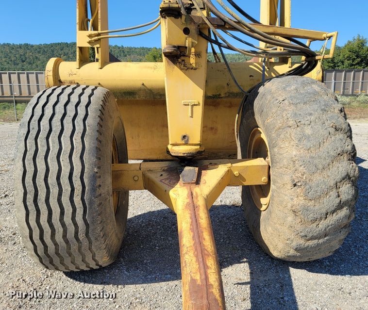 image for item ET9010 Caterpillar 463  scraper