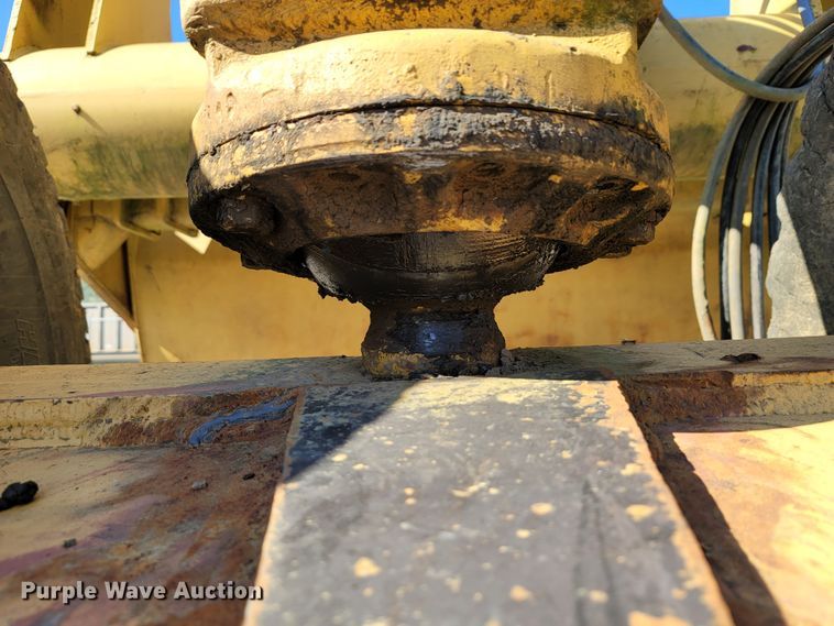 image for item ET9010 Caterpillar 463  scraper