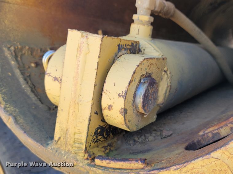 image for item ET9010 Caterpillar 463  scraper