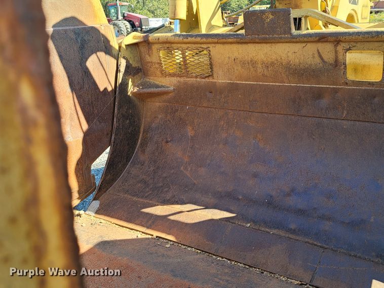 image for item ET9010 Caterpillar 463  scraper