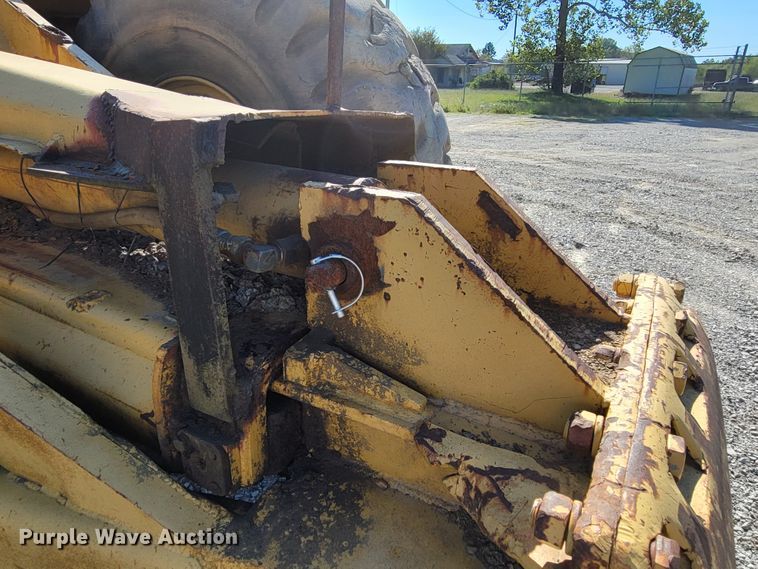 image for item ET9010 Caterpillar 463  scraper