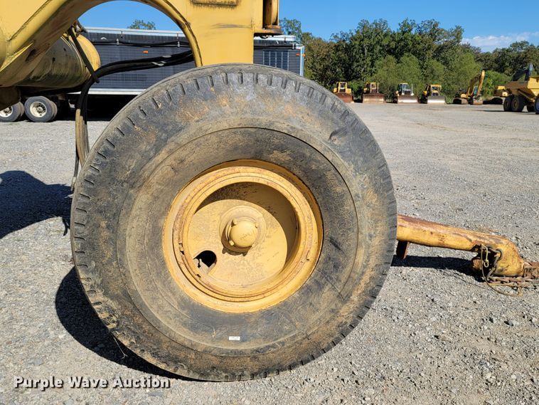 image for item ET9010 Caterpillar 463  scraper