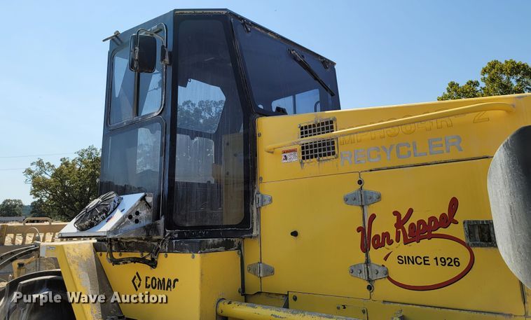 image for item ET9012 2016 Bomag MPH364R  recycler