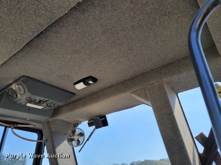 image for item ET9012 2016 Bomag MPH364R  recycler