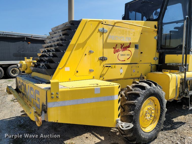 image for item ET9012 2016 Bomag MPH364R  recycler
